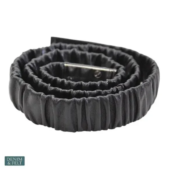 Gucci Black Leather Ruched Stretch Belt w/ Silver Logo Plate  display picture 2